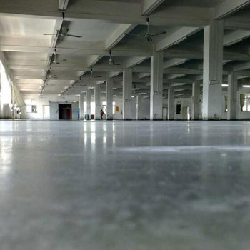 地下車庫的混凝土密封固化地坪工程